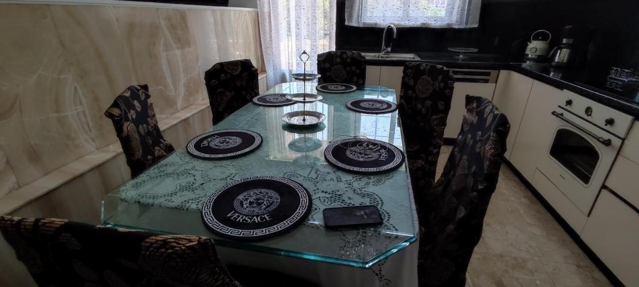 Ixian House Apartment エクステリア 写真