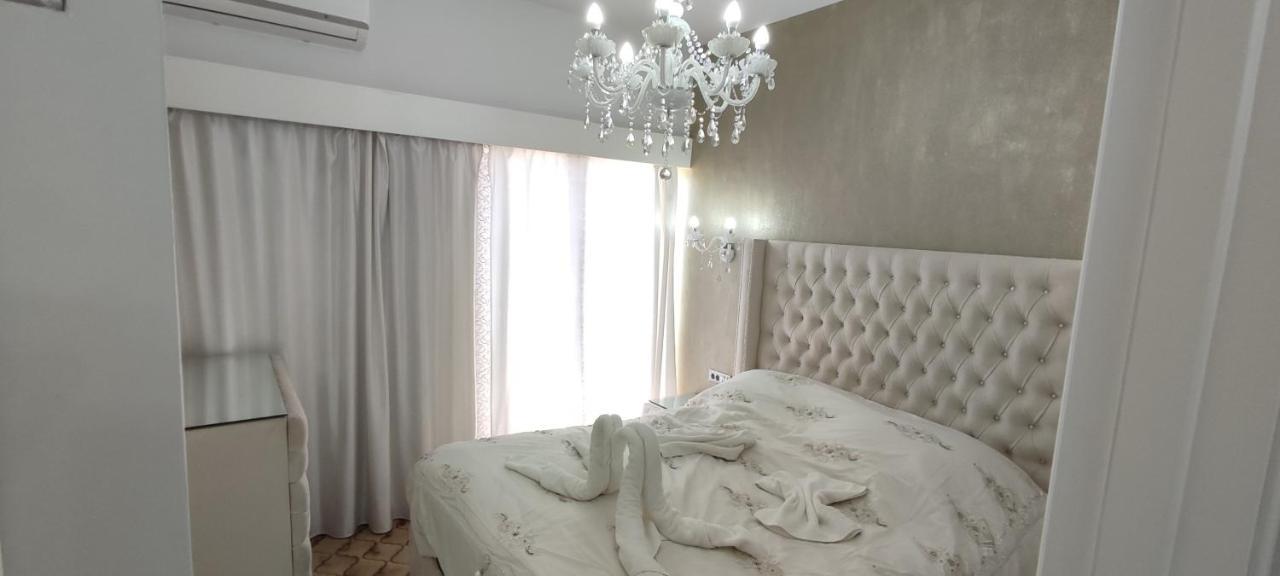 Ixian House Apartment エクステリア 写真
