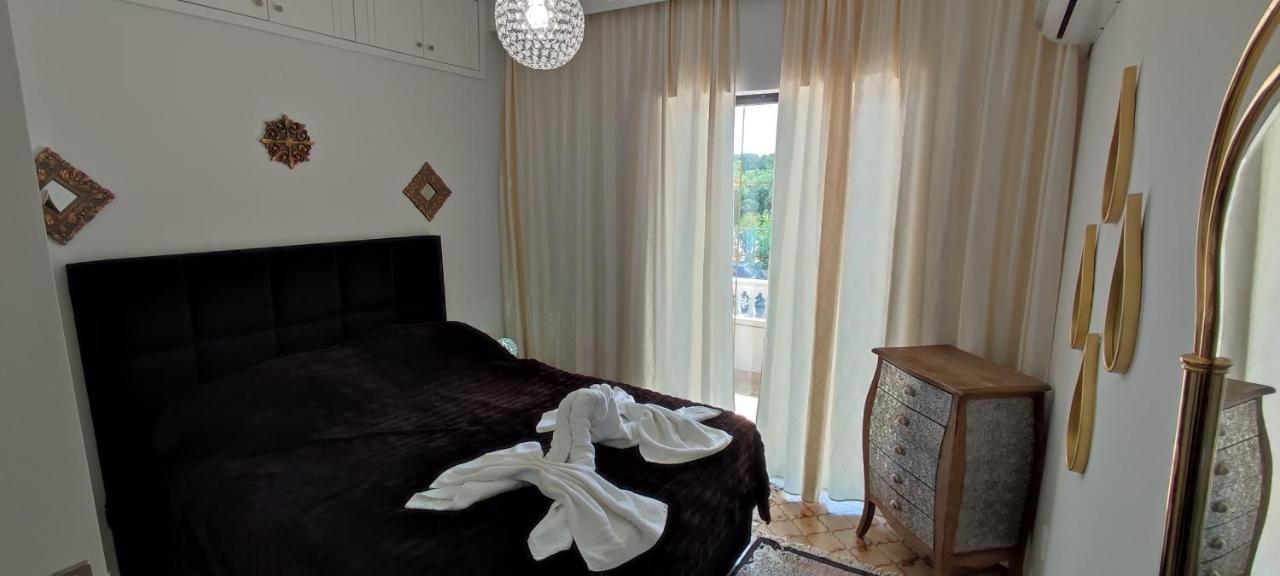 Ixian House Apartment エクステリア 写真