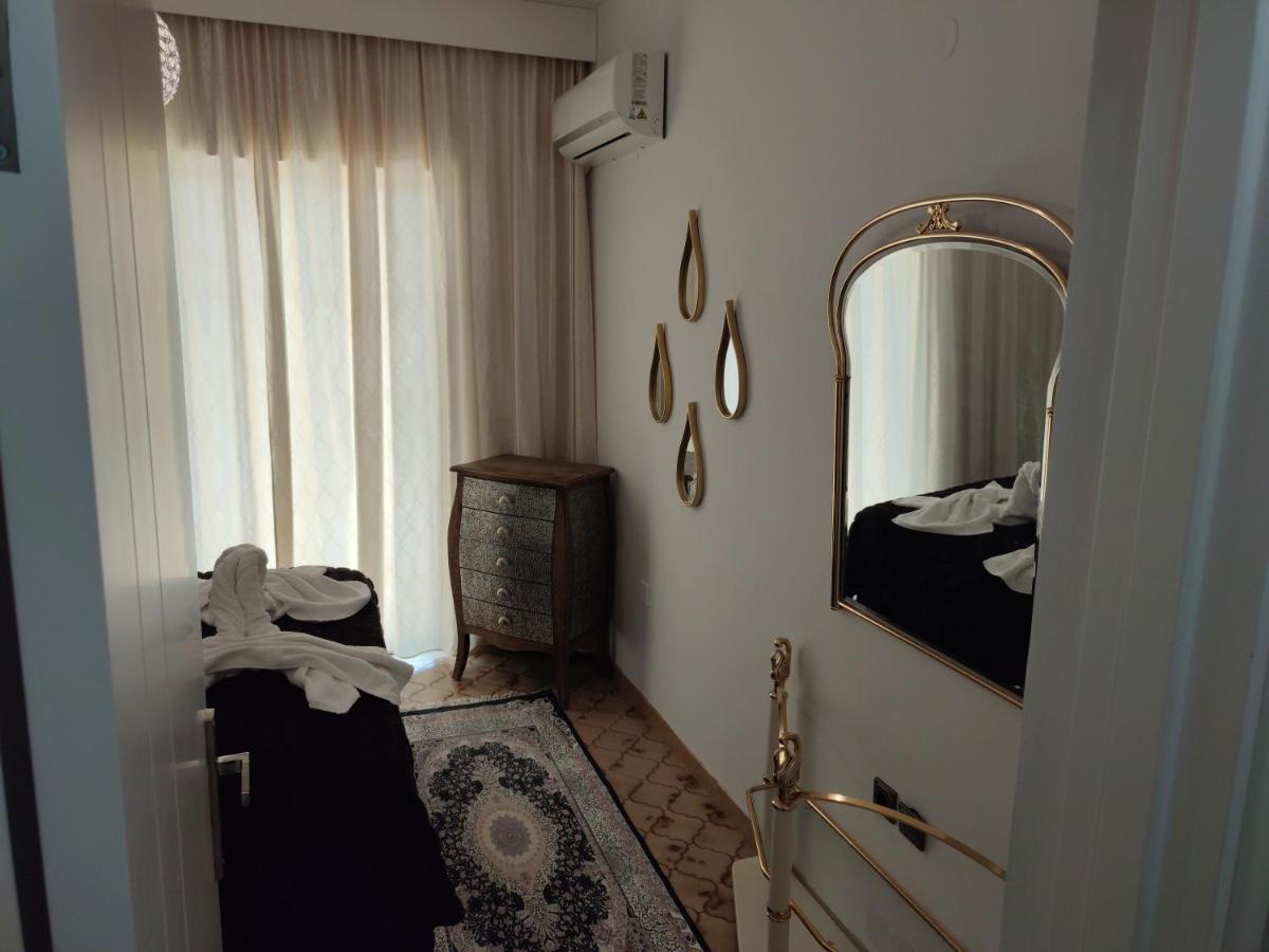Ixian House Apartment エクステリア 写真