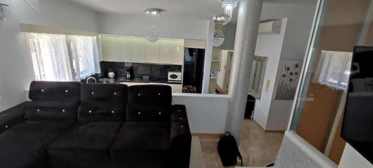 Ixian House Apartment エクステリア 写真